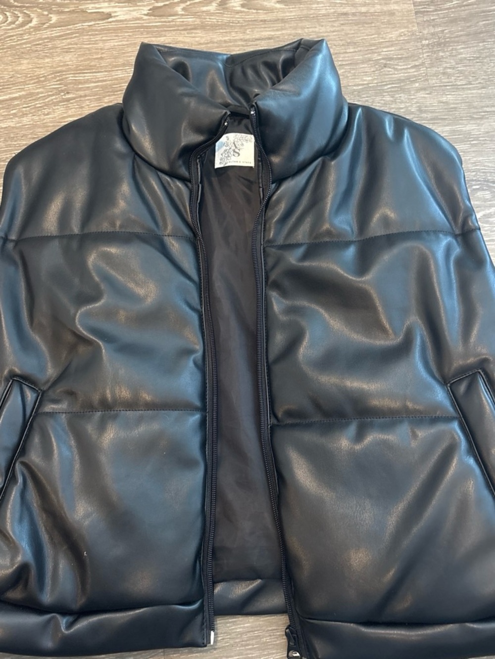 Black Puffer vest - Quilted Faux Leather
